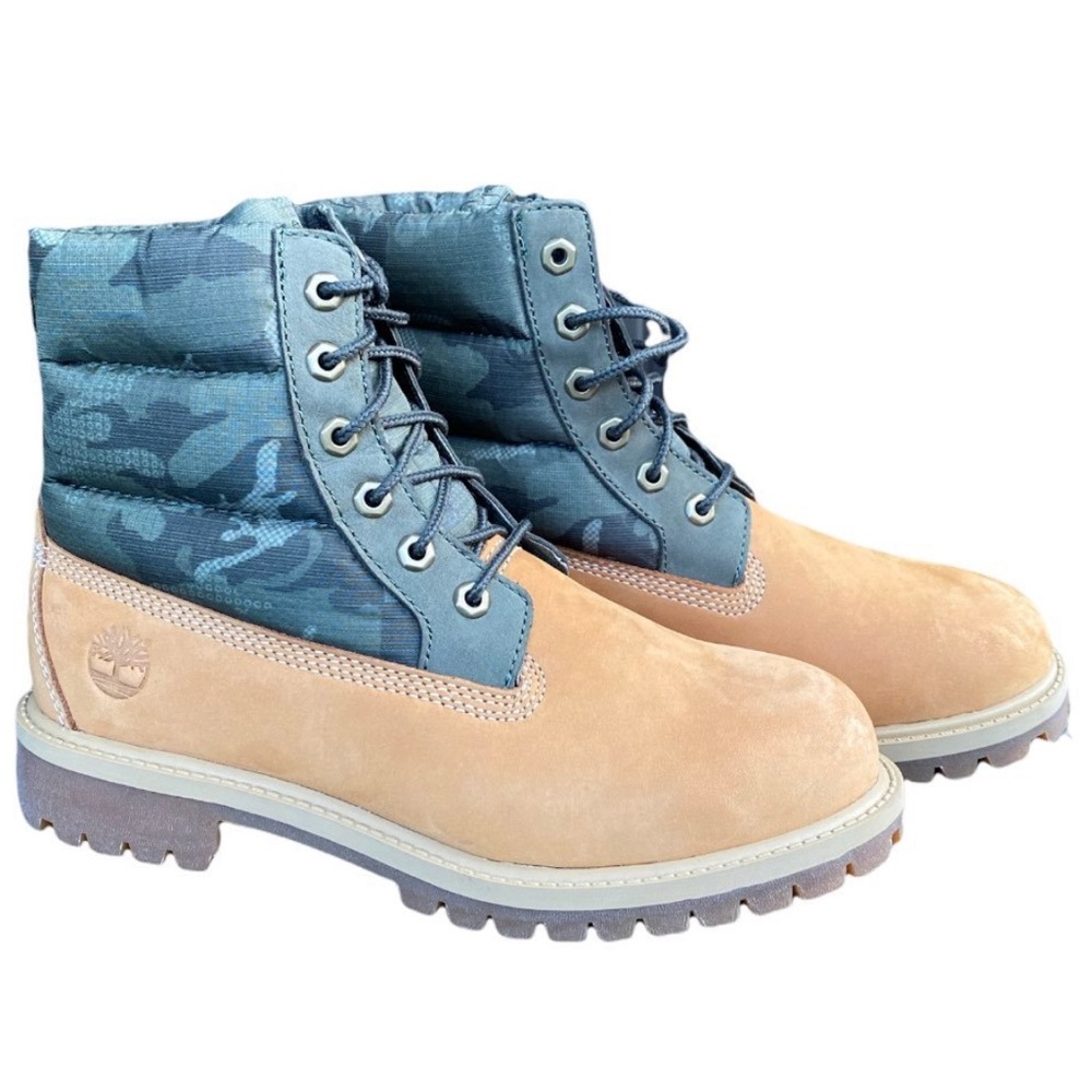 Unisex youth/Women Timberland boots